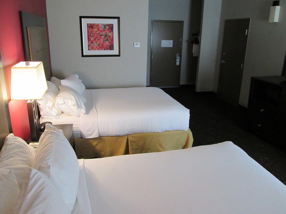 Holiday Inn Express Cloverdale - Greencastle By Ihg Exteriör bild