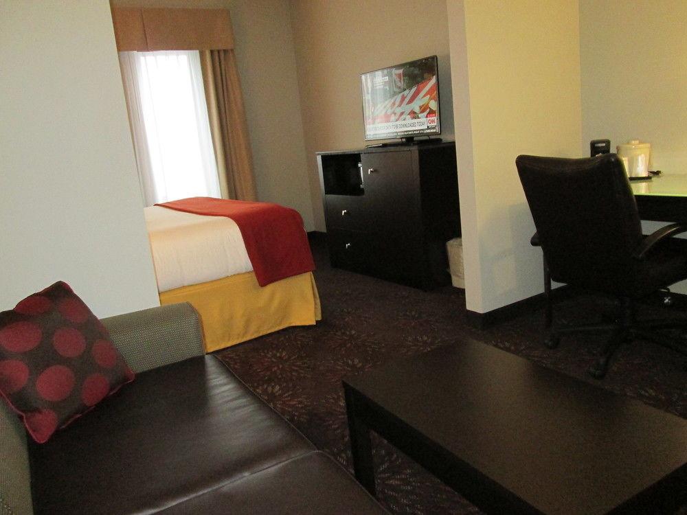 Holiday Inn Express Cloverdale - Greencastle By Ihg Exteriör bild